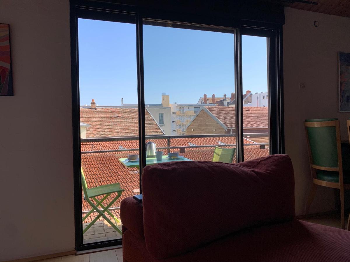 Chaleureux Appartement Centre Ville Proche Gare. Besançon Kültér fotó